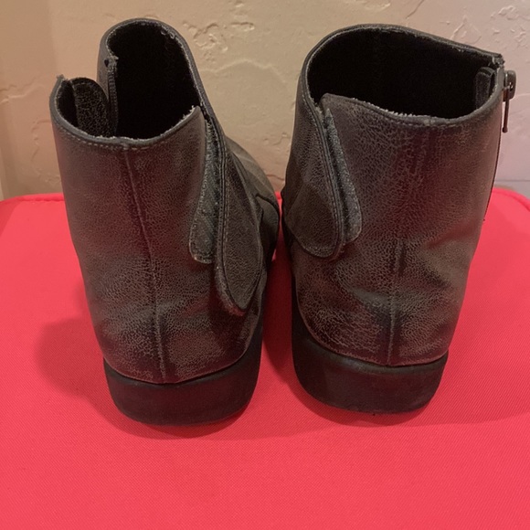 Cloudsteppers by Clark’s - size 8 - Picture 3 of 7